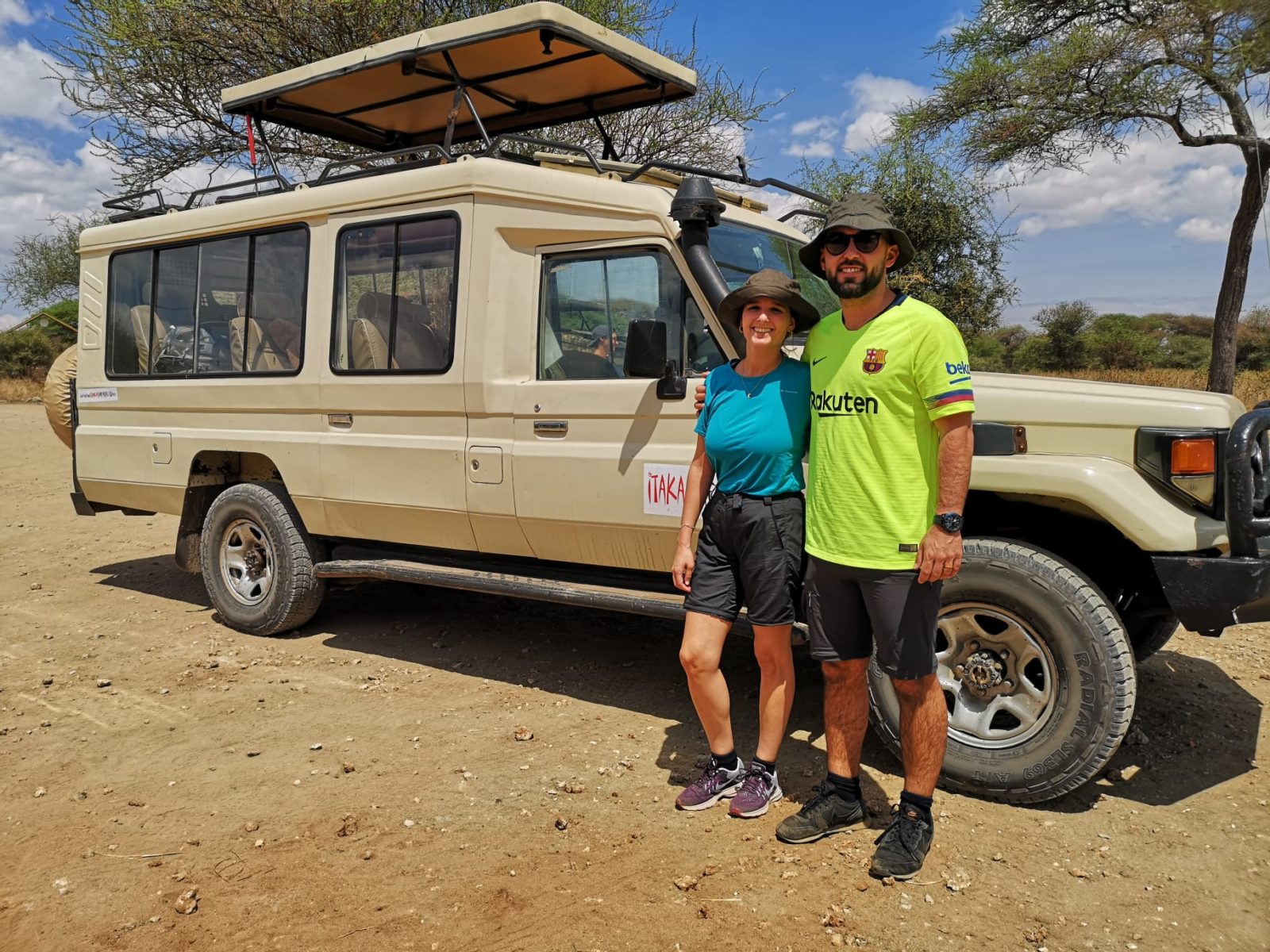 Safaris en tanzania-viajeros en tanzania